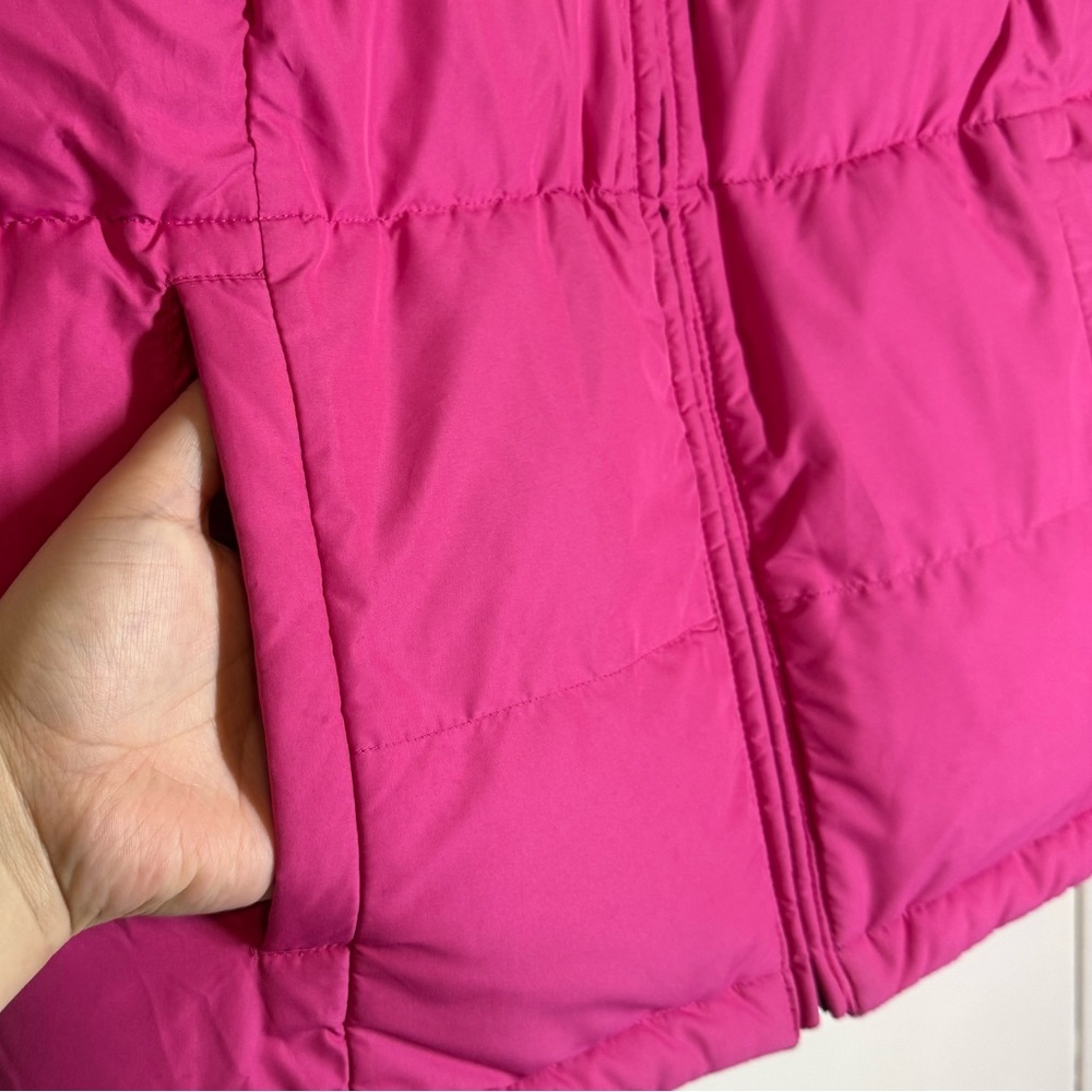 Lilly Pulitzer Reversible Puffer Vest Pink Navy - Picture 4 of 7